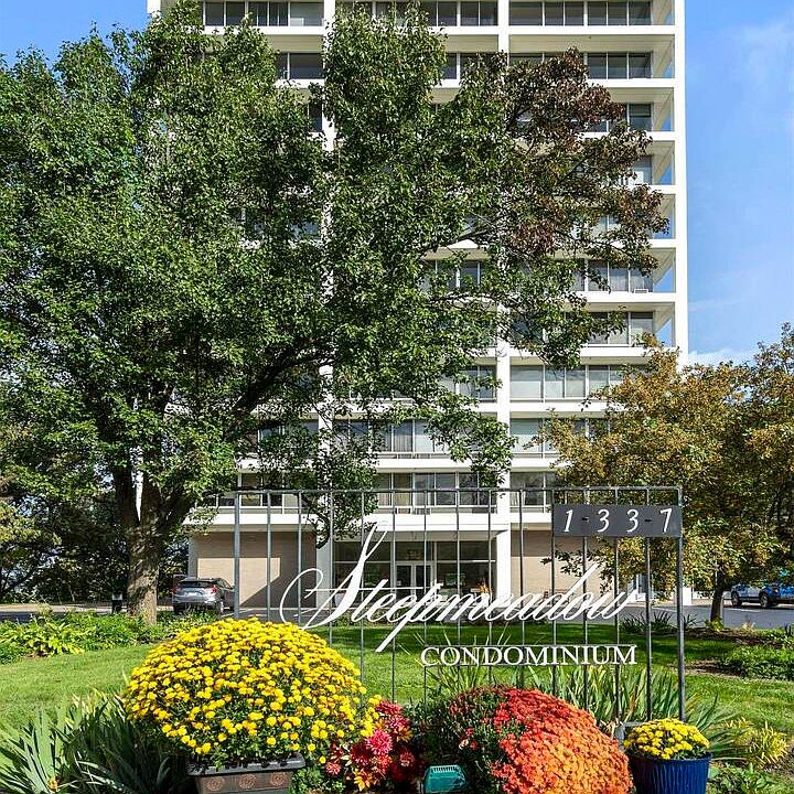 1st image of 1337 21st Ave #2D