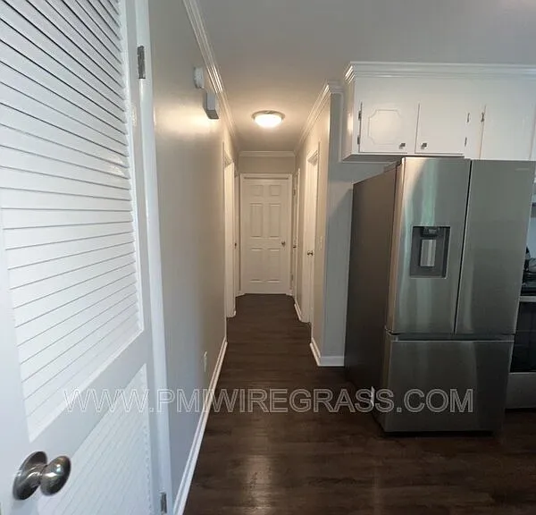 119 Sharon Ct — Photo 16
