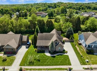 1225 Brighton Dr, Alcoa, TN 37701