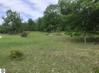 E Harbor Hwy, Cedar, MI 49621