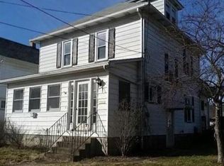 35 Maple St, Stoneboro, PA 16153