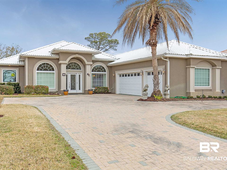 1st image of 14 Lagoon Dr