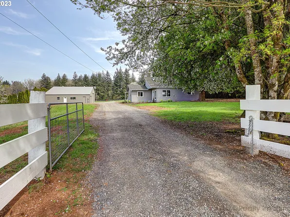 10882 SE Orient Dr, Boring, OR 97009