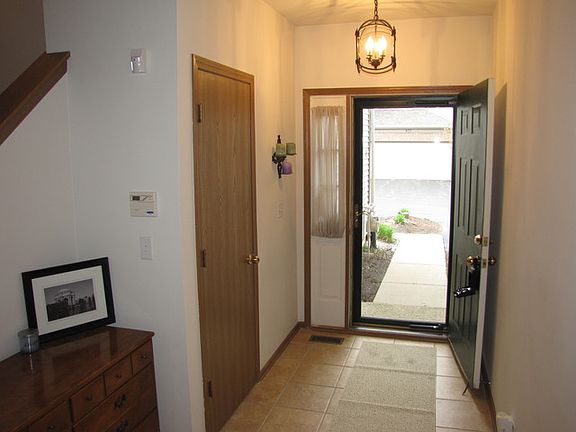 2nd image of 857 Asbury Dr #857