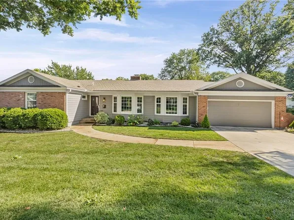 5521 W 84th St, Overland Park, KS 66207
