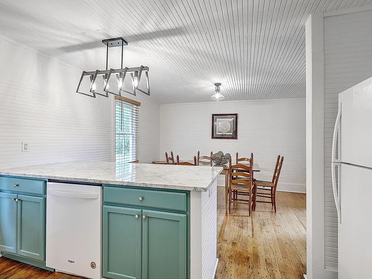 292 Greyback Rd — Photo 20