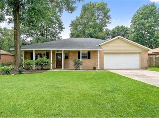 1710 Lindy Ln, Conroe, TX 77301