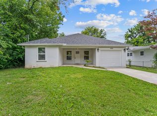 1012 E Lynn St, Springfield, MO 65802