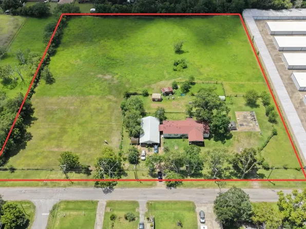 1500 S Durant St, Alvin, TX 77511