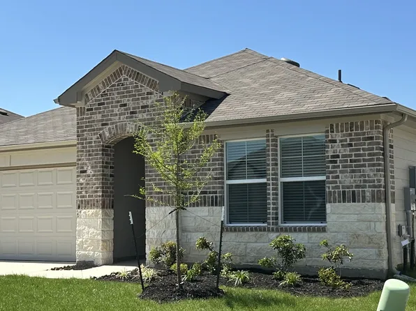 (undisclosed Address), Seguin, TX 78155