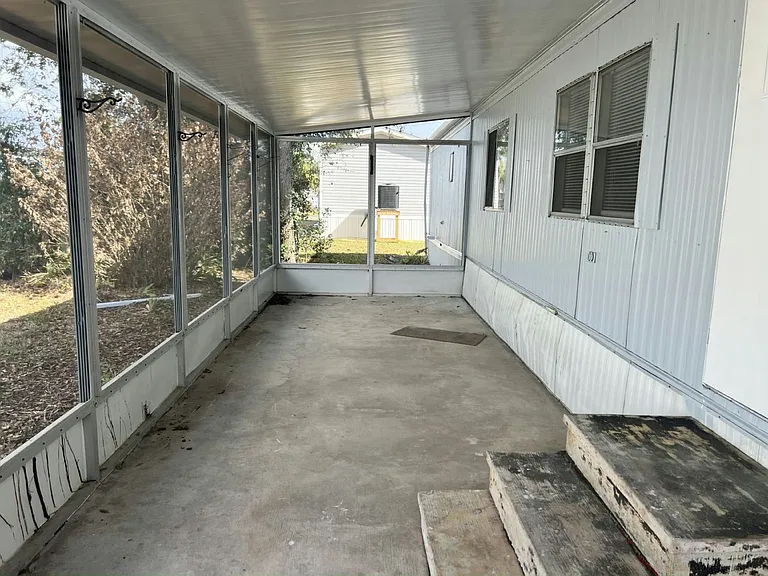 133 Lakeside Garden Cir #133 — Photo 20