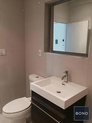 Rented by Bond New York | media 3