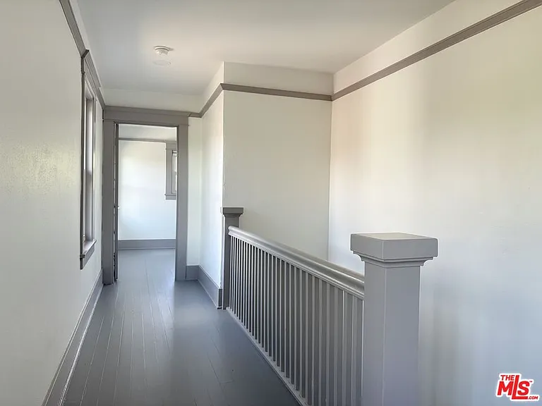 613 N Lucerne Blvd — Photo 14