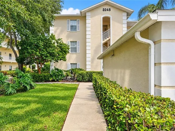 3245 Cypress Glen WAY #518, NAPLES, FL 34109