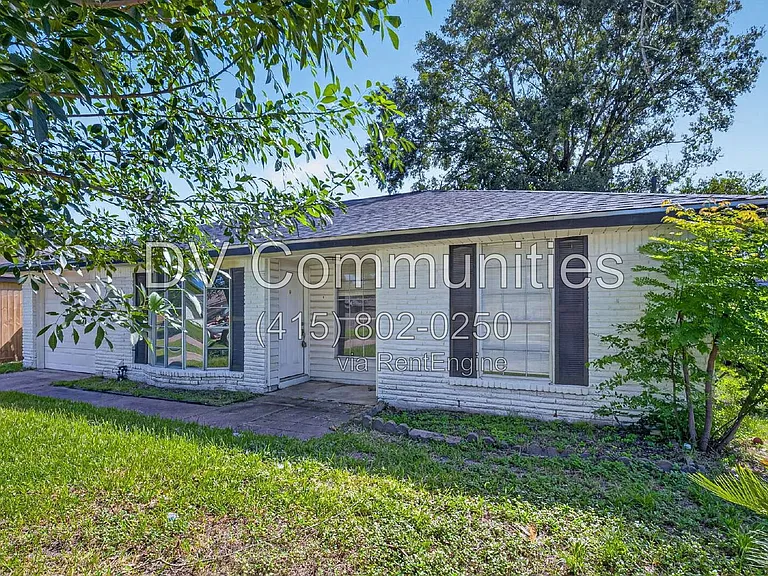 15331 Campden Hill Rd — Photo 1