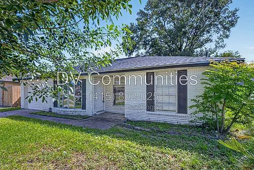 15331 Campden Hill Rd Photo 1