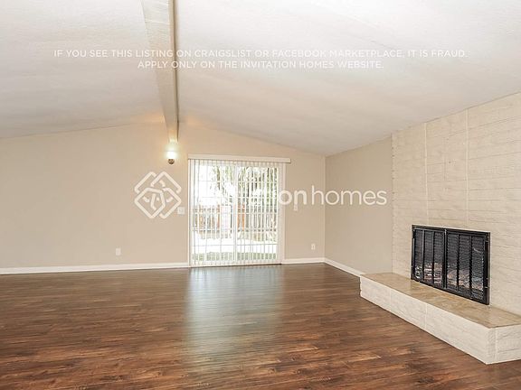 4th image of 11933 Phillippi Ave