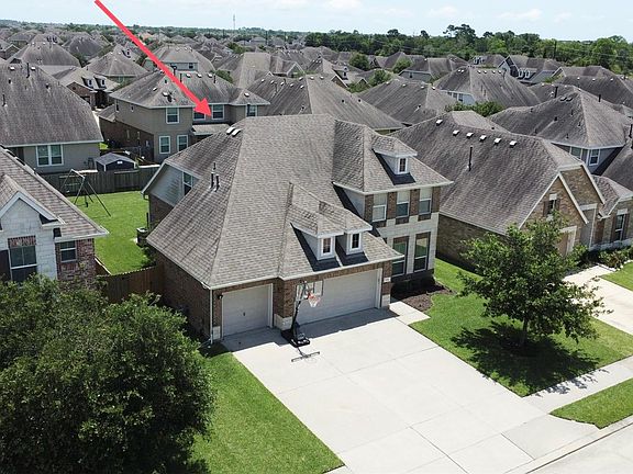 4th image of 8322 Quiet Bay Dr