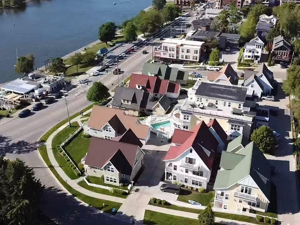 333 Cottage Ln Grand Haven, MI Zillow