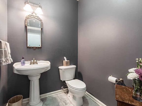 5th image of 6980 Westview Dr