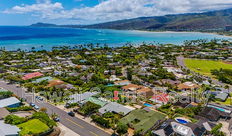 366 Poipu Dr — Photo 23