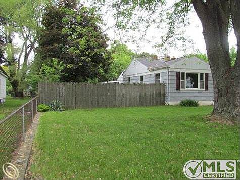 3391 SEEBALDT AVE WATERFORD (3).