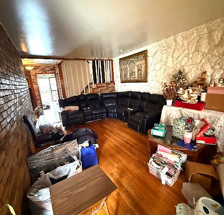 2nd image of 3534 W 72nd St