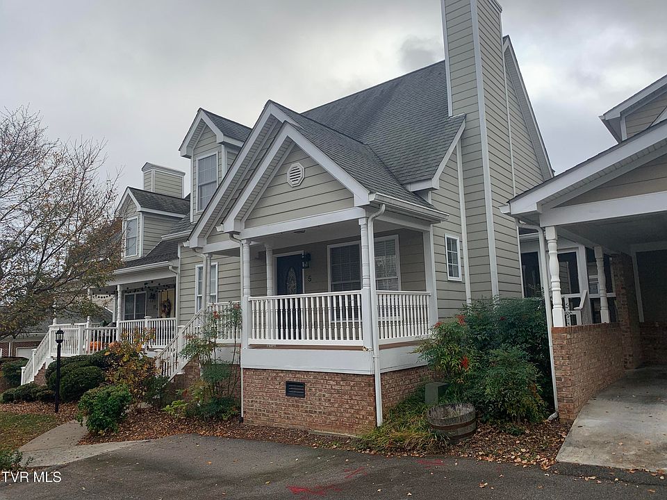 1st image of 5 Charleston Ct