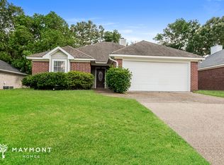 122 Chestnut Dr, Brandon, MS 39047