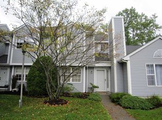 26 Evergreen Way, Pawling, NY 12564