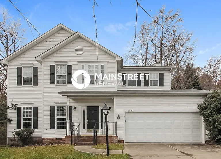 3639 Annandale Dr — Photo 1