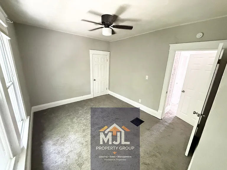 503 Monroe Ave — Photo 21