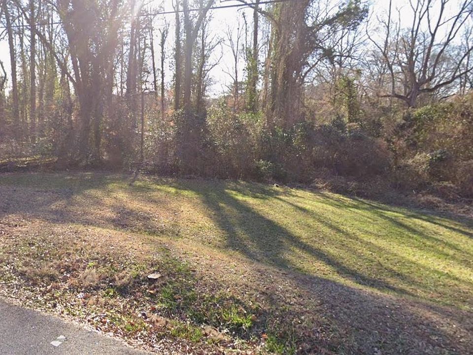 1st image of 111 W Victoria Rd