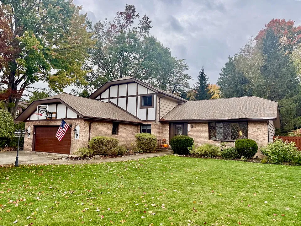 15153 Dogwood Cir