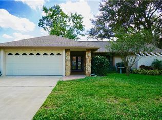 1114 Ridgecrest Ct, Palm Harbor, FL 34683