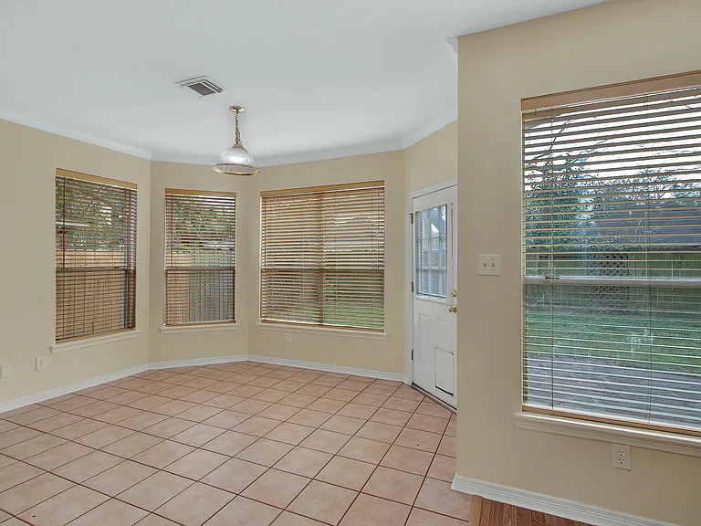 Breakfast nook