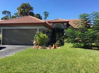1111 New Parkview Pl, Haverhill, FL 33417