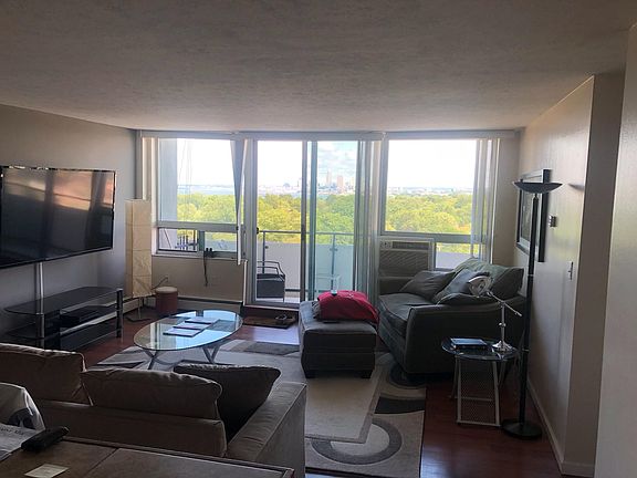 2nd image of 18111 Lake Ave #1207
