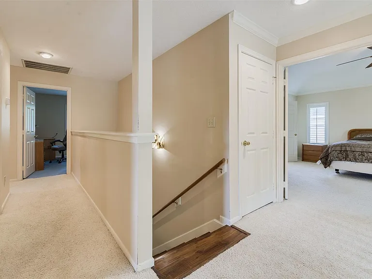 1703 Stemply Ct — Photo 24