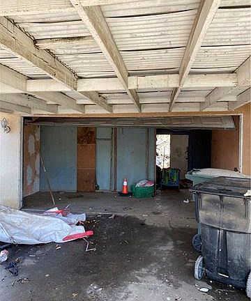 3rd image of 764 W 16th St