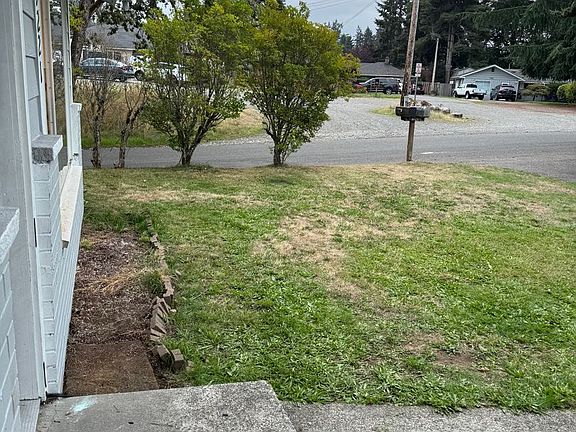 2nd image of 9221 Northlake Dr SW