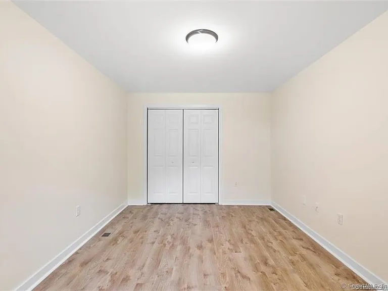 86 Howe St #A — Photo 18