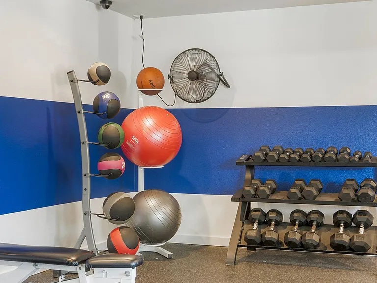 Echo Trail Apartments - Lease Today & Save $300 OFF Move-In Costs! — Photo 54