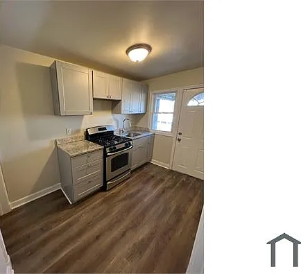3 bed, 900 sqft, $1,600 — Photo 3