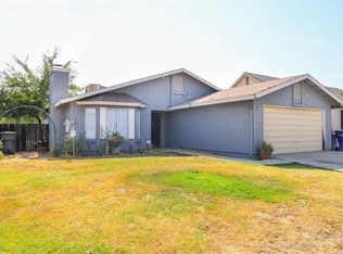 2676 N Knoll Ave, Fresno, CA