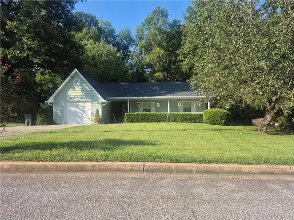 1647 Sugarmaple Dr SW, Conyers, GA 30094