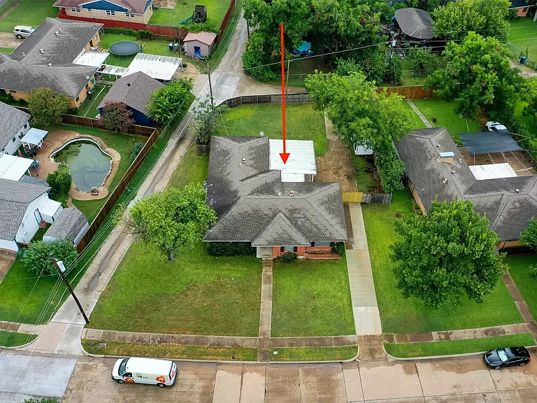 825 Branch Dr — Photo 24