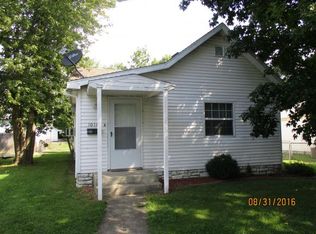 1016 Moultrie Ave, Mattoon, IL 61938