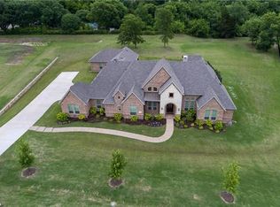 2365 E Hendrix Ave, Lucas, TX 75002