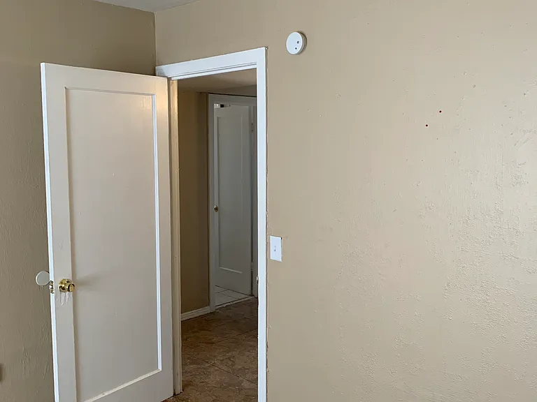 2414 Park Blvd — Photo 12
